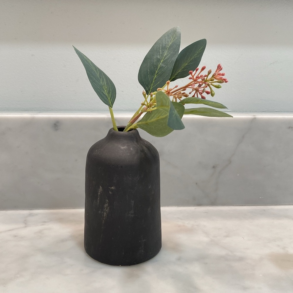 NWT Hearth & Hand with Magnolia Distressed Ceramic Bud Vase 4” - Picture 6 of 6